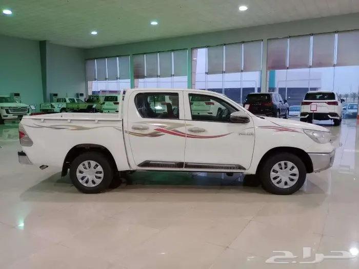 وارد اليحيى هايلكس غمارتين بنزين جير عادي بدون دبل طيس 2025 3