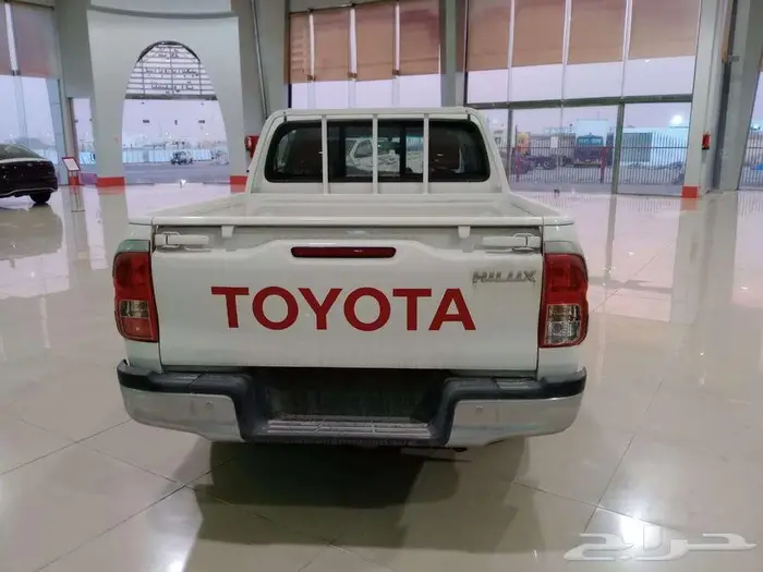 وارد اليحيى هايلكس غمارتين بنزين جير عادي بدون دبل طيس 2025 7