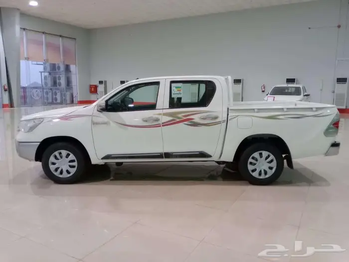 وارد اليحيى هايلكس غمارتين بنزين جير عادي بدون دبل طيس 2025 6