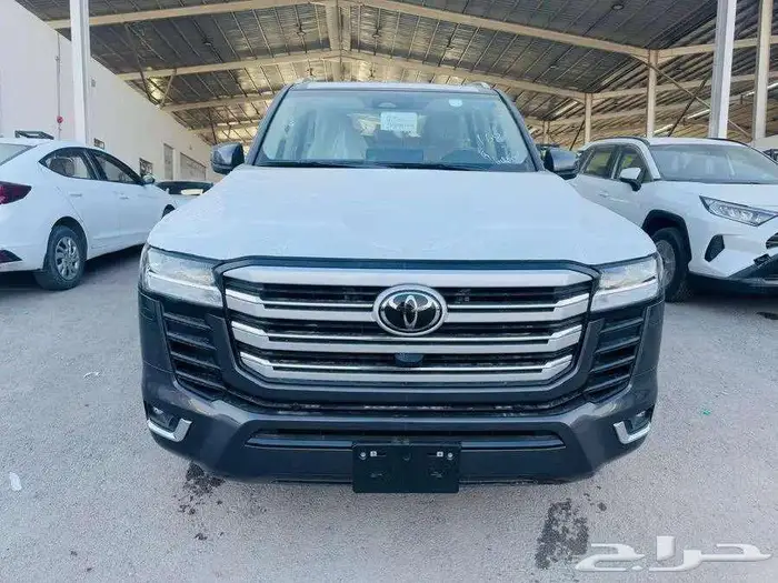 GXR لاند كروزر L5 2024 الساير كاش و بنوك 2