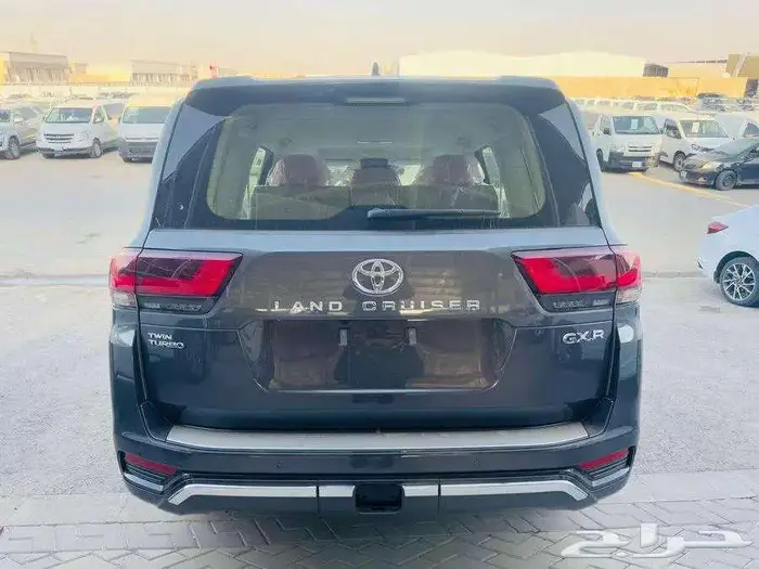 GXR لاند كروزر L5 2024 الساير كاش و بنوك 5