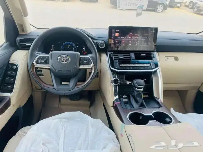 GXR لاند كروزر L5 2024 الساير كاش و بنوك 9