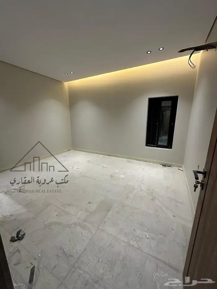 للبيع فيلا روف علوي تمليك حي الاخضر 2