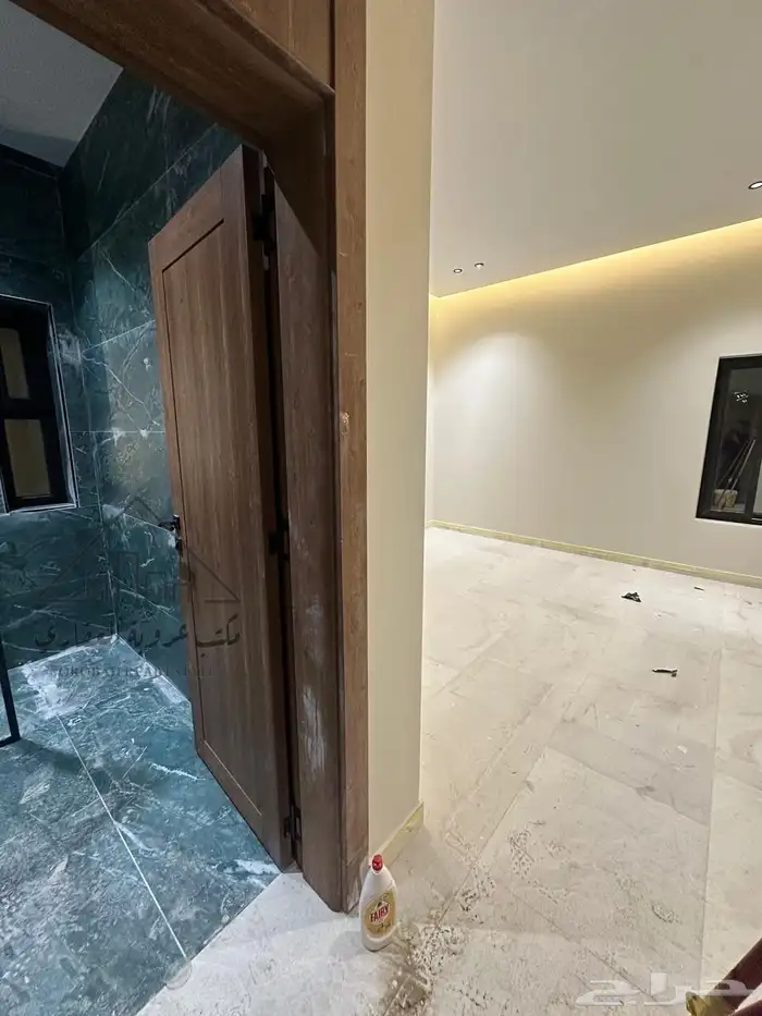 للبيع فيلا روف ارضي تمليك حي الاخضر 2
