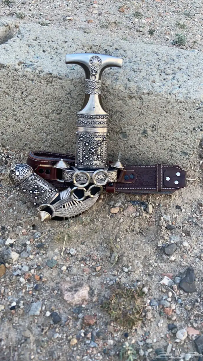 جنبيه للبيع قرن 0