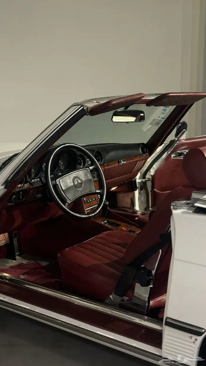مرسيدس SL560 1987 13