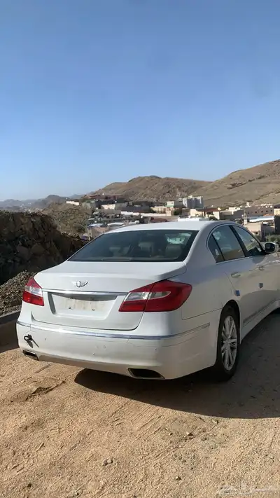 للبيع قطع جنسس 2014 3