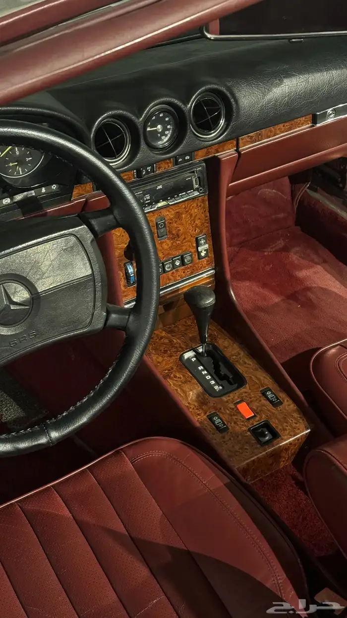 مرسيدس SL560 1987 11
