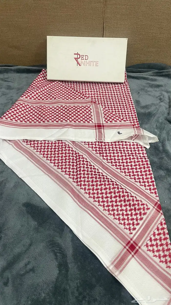 شماغ RED NHTE قديم 0