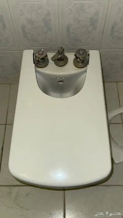اداوت صحيه مغاسل وكراسي 1