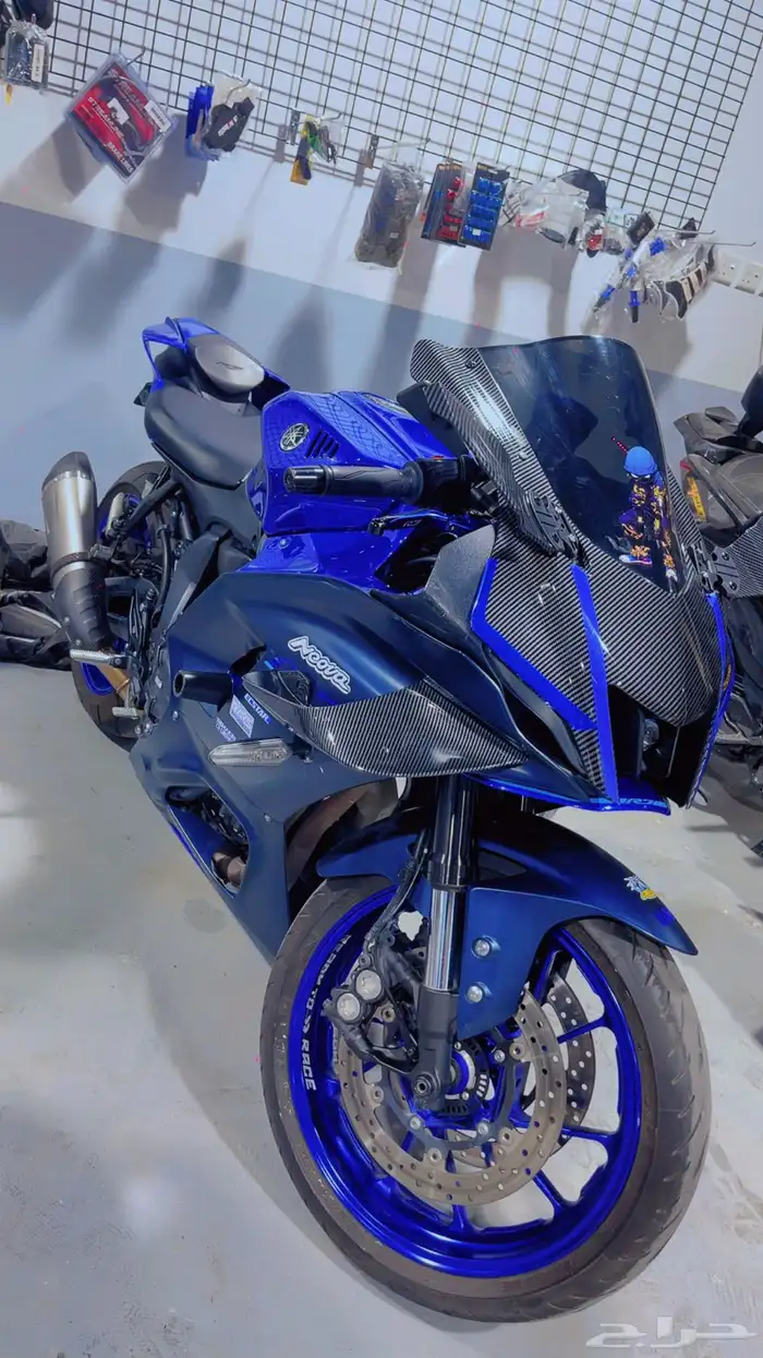 ياماها R7 2