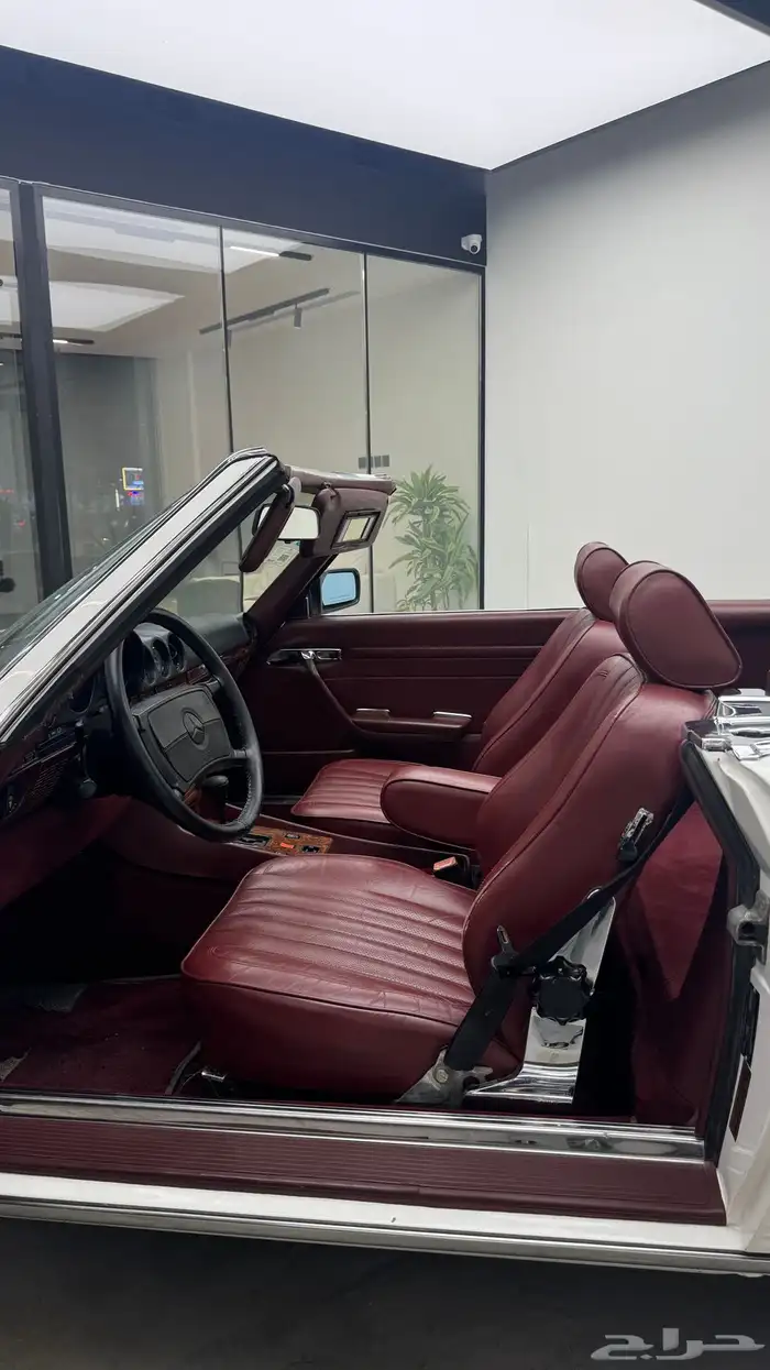 مرسيدس SL560 1987 23