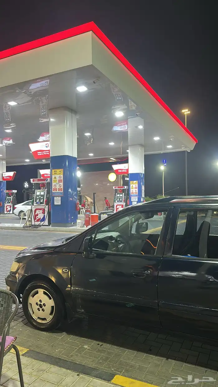 ميتسوبيشي سبيس واجن 5