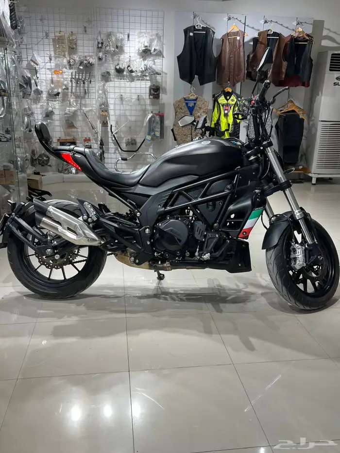 للبيع بايك بينيلي Benelli 1