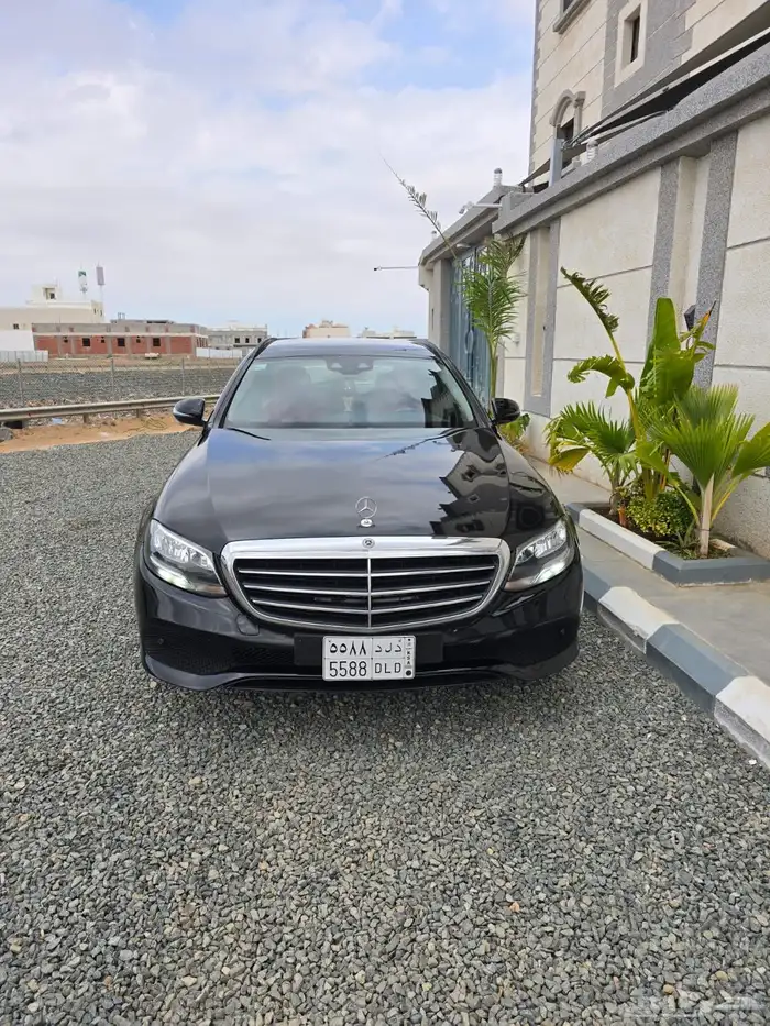 مرسيدس بنز استيشن خليجي وارد القرقاش 85