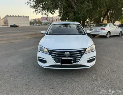 ام جي 5 2023 نظيفة 4