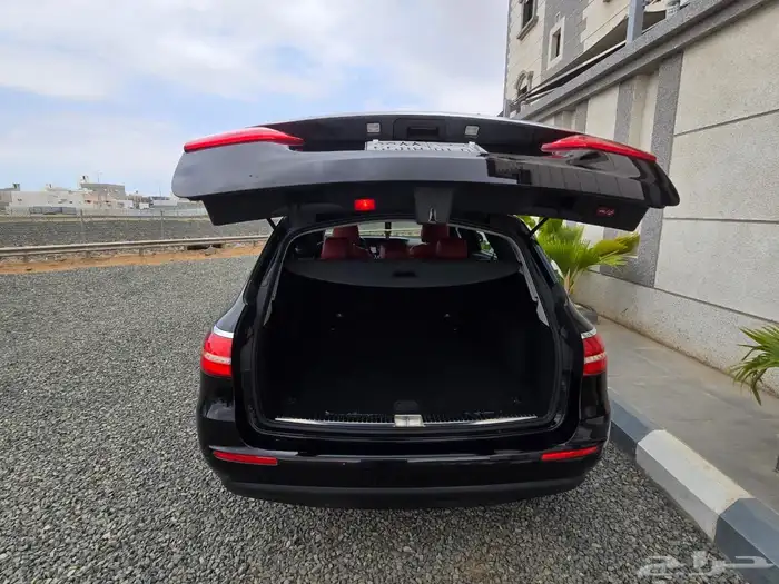 مرسيدس بنز استيشن خليجي وارد القرقاش 44