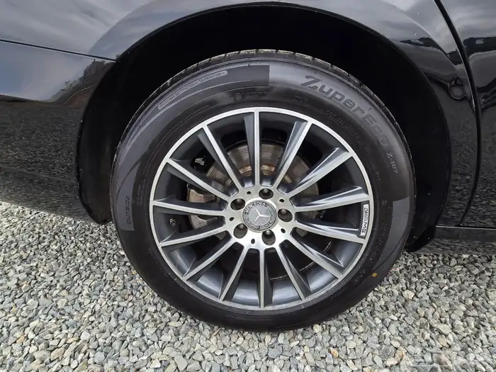 مرسيدس بنز استيشن خليجي وارد القرقاش 95