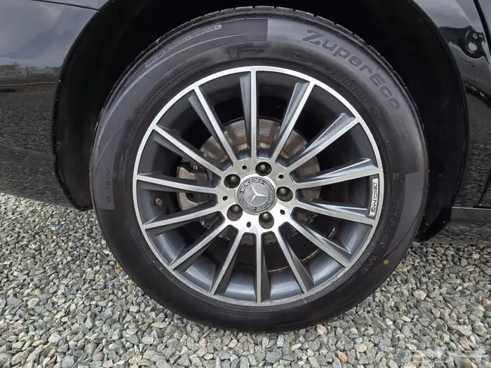 مرسيدس بنز استيشن خليجي وارد القرقاش 48