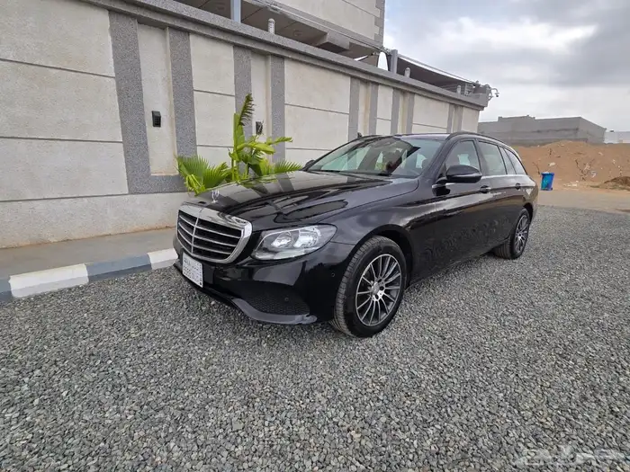 مرسيدس بنز استيشن خليجي وارد القرقاش 12