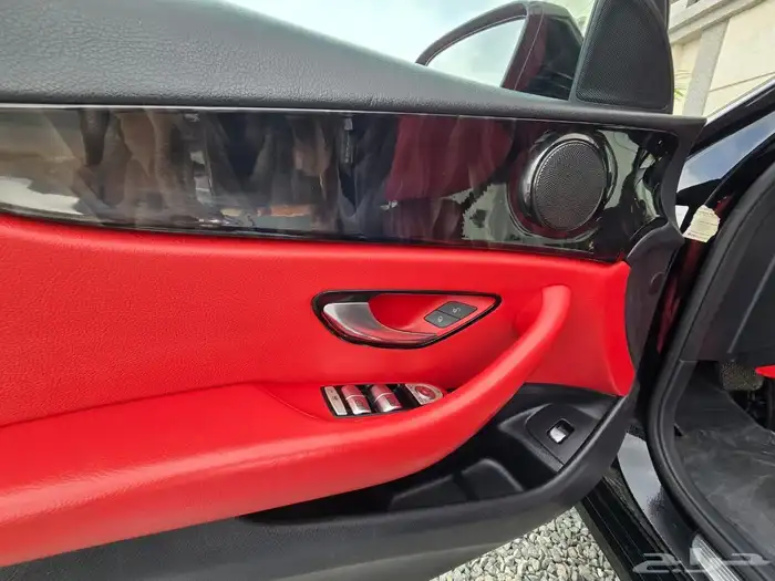 مرسيدس بنز استيشن خليجي وارد القرقاش 39