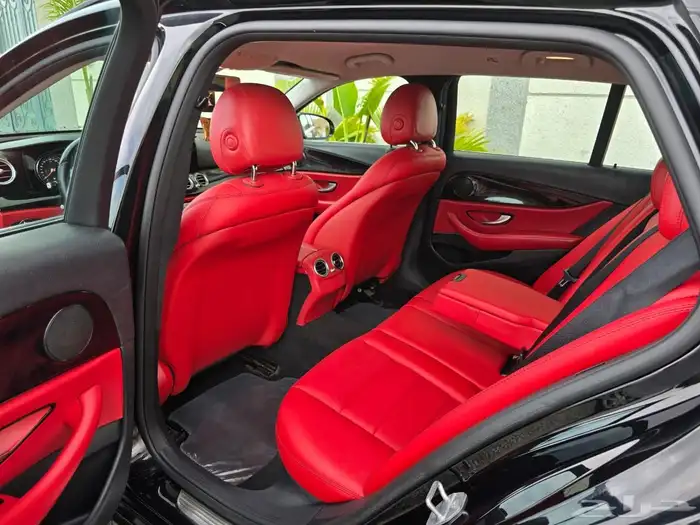 مرسيدس بنز استيشن خليجي وارد القرقاش 32