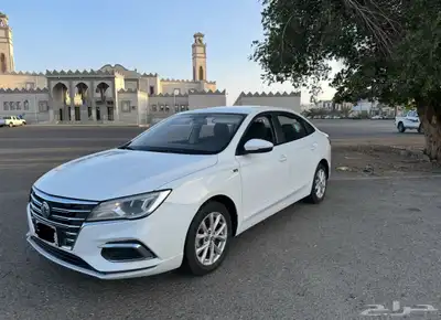 ام جي 5 2023 نظيفة 1