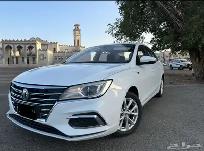 ام جي 5 2023 نظيفة 0