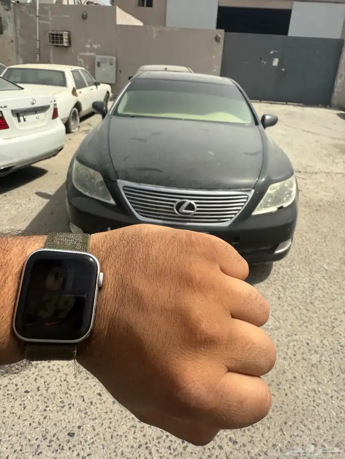 تشليح لكزس ال اس بيع قطع غيار فقط 2