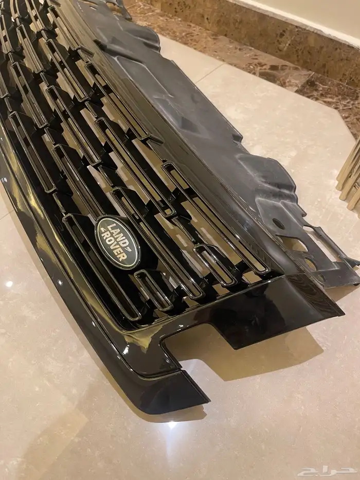 شبك رنج روفر المديل الأخير 22-25 range Rover grill 1