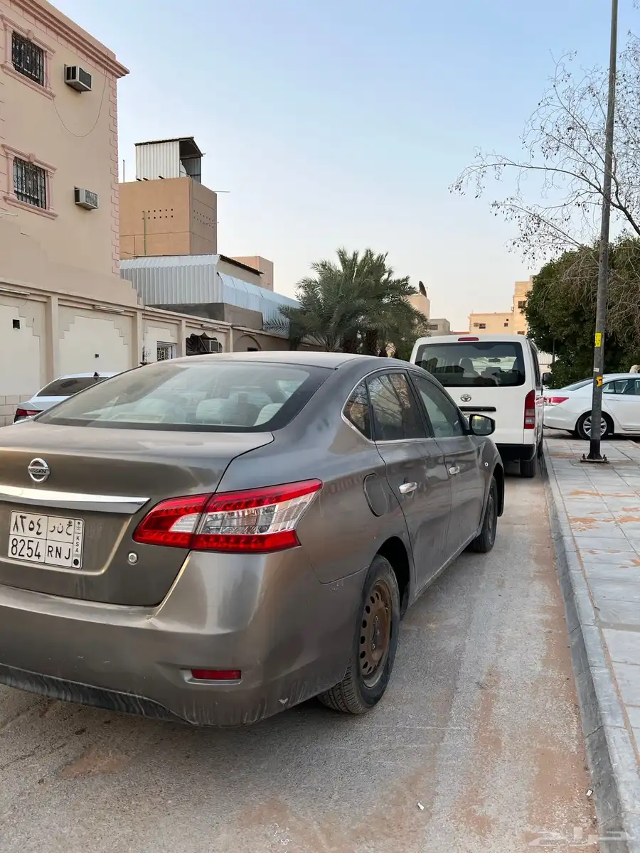نيسان سنترا مستعمل 2015 3