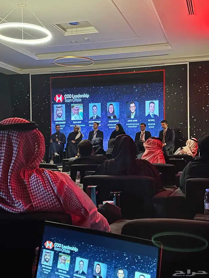 شاشات للايجار اليومي P2.6وP3.9 8