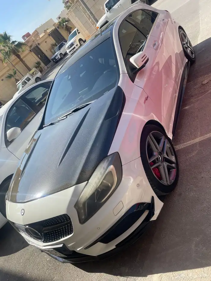 Mercedes A45 AMG 0