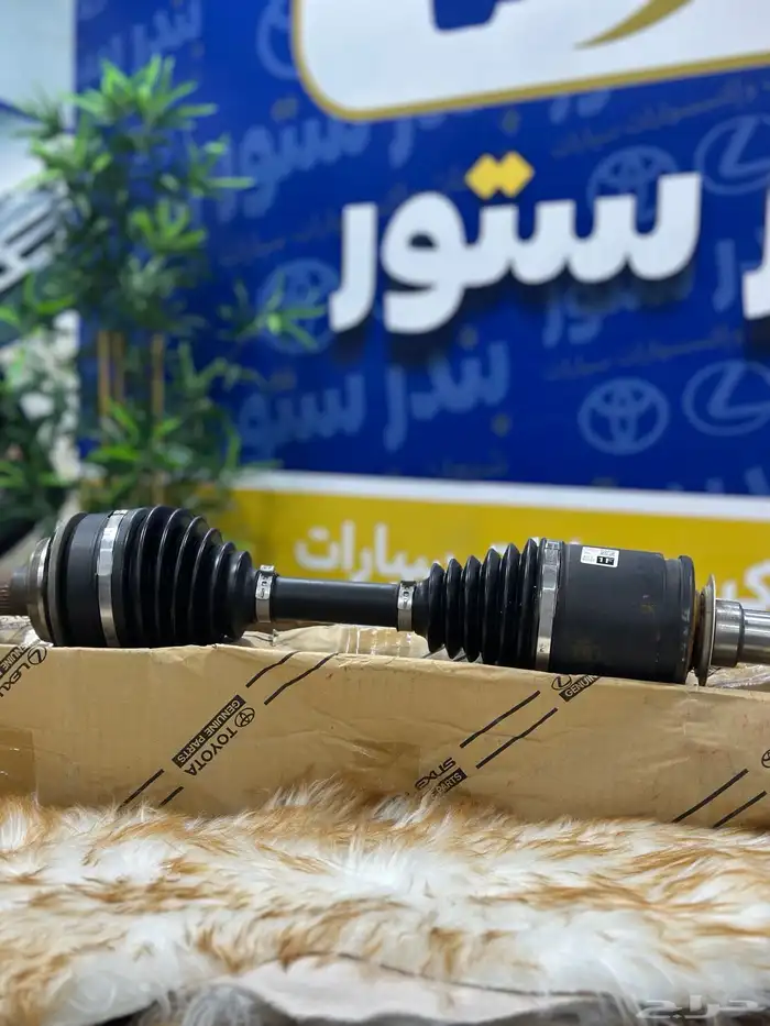عكس امامي يمين لاندكروزر 2021 اصلي وكاله 0