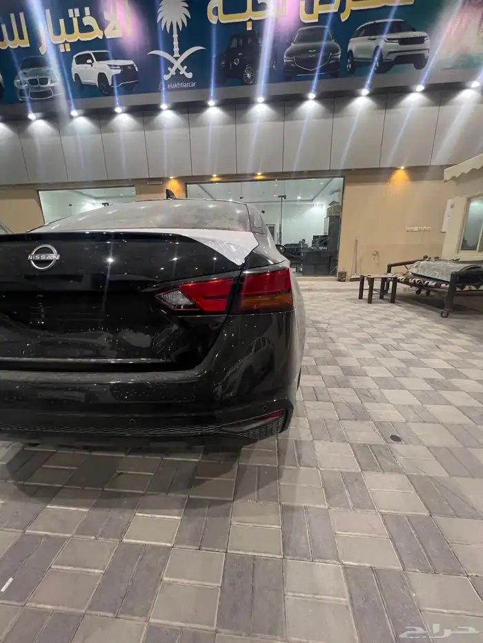 نيسان التيما s استندر 2025 6