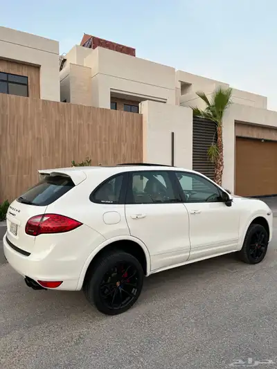 بورش كاين 8V تنفس طبيعي 36