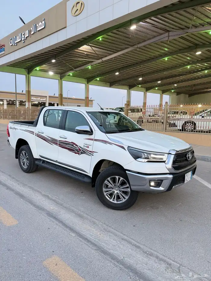هايلوكس 2024 ديزل 2.4 فل كامل اتوماتك عداد ( تم البيع ) 9