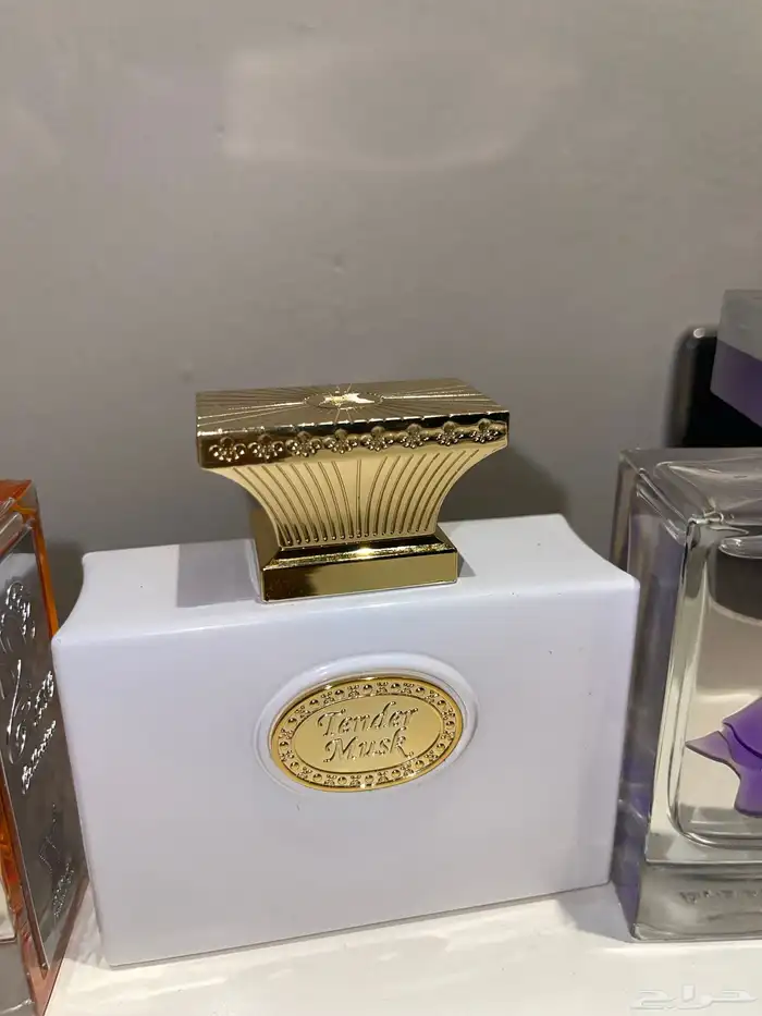 ثلاث عطور العربيه للعود جميله 1