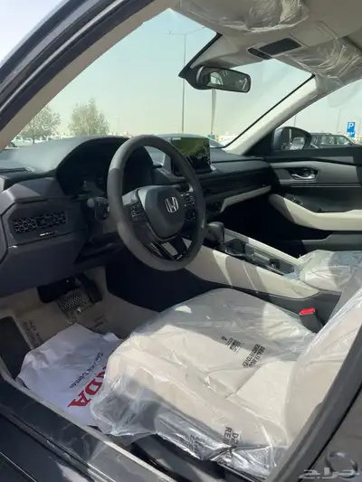 للبيع هوندا اكورد 2025 سعودي جديد 14