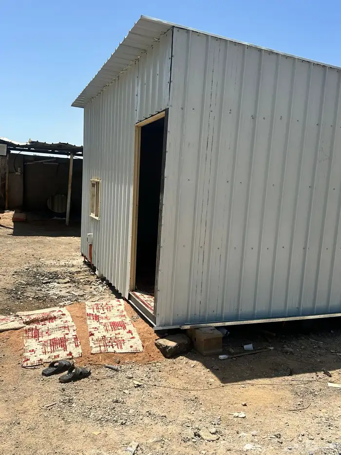 مؤسسة الاخوان للألمنيوم والحدادة 63