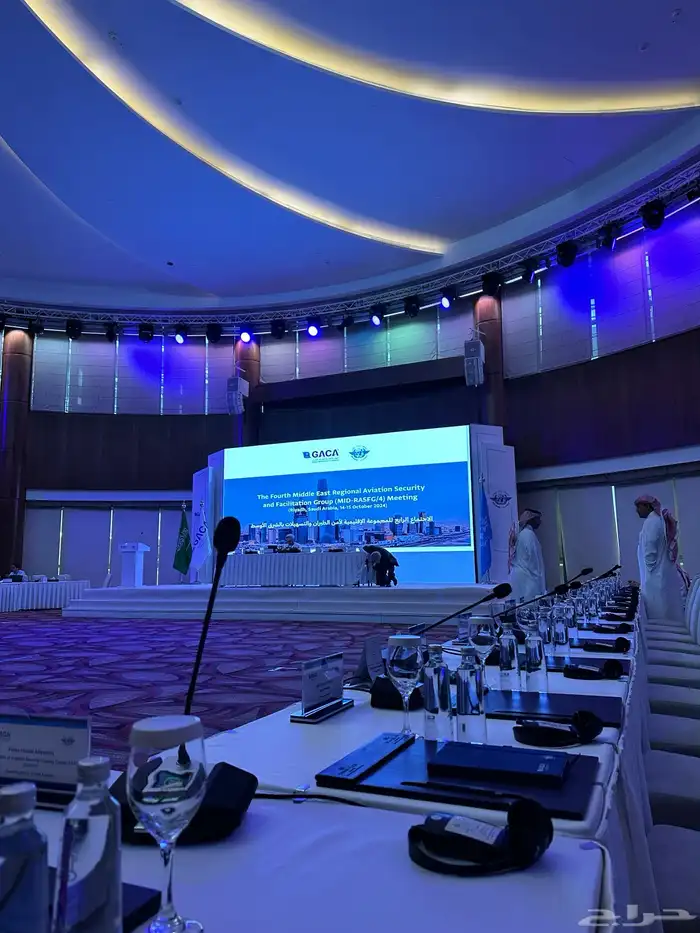 شاشات للايجار اليومي P2.6وP3.9 41