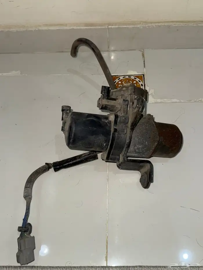 ماطور رفع هيدروليك لكزس 460   2007 وفوق 3