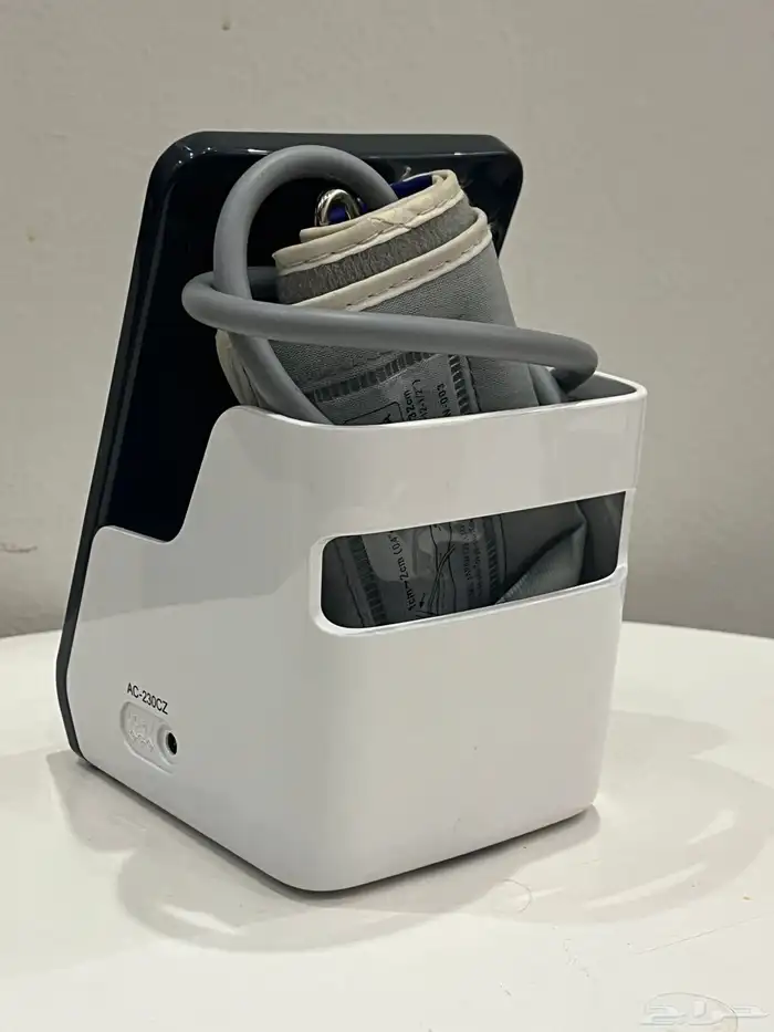 جهاز قياس ضغط الدم سيتزن 3