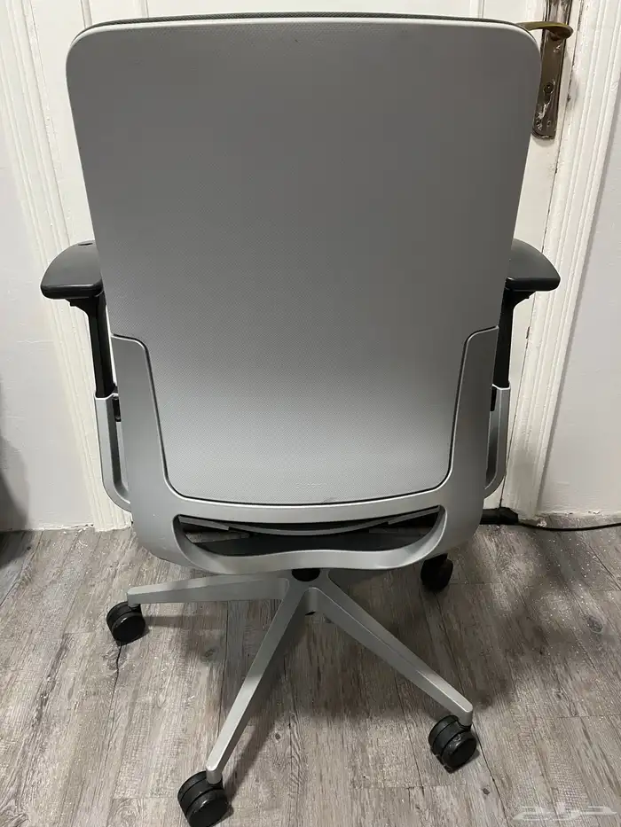 كرسي ستيل كيس steelcase amia الامريكي سعر البيع 300 ريال 1