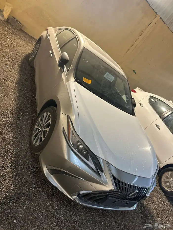 لكزس 250 AA سعودي 3