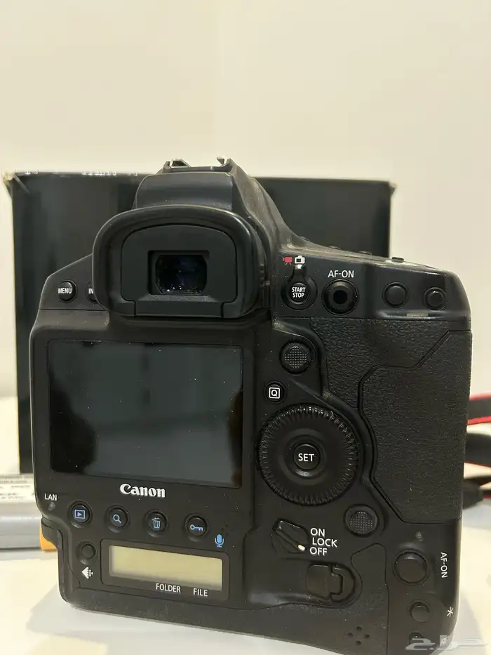 للبيع كاميرا Canon EOS- 1DX lll الاصدار الثالث 3