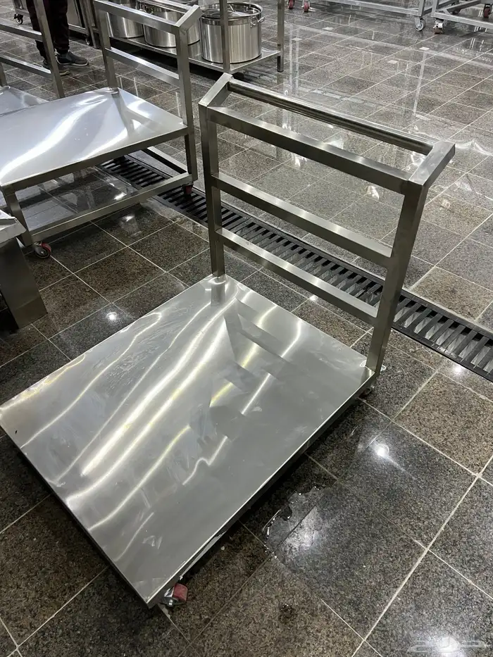 تجهيز وتمديد الدكت مطابخ الاعاشة والستانلس ستيل 8