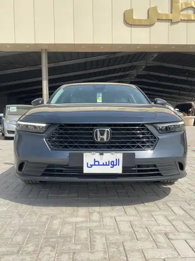 للبيع هوندا اكورد 2025 سعودي جديد 0