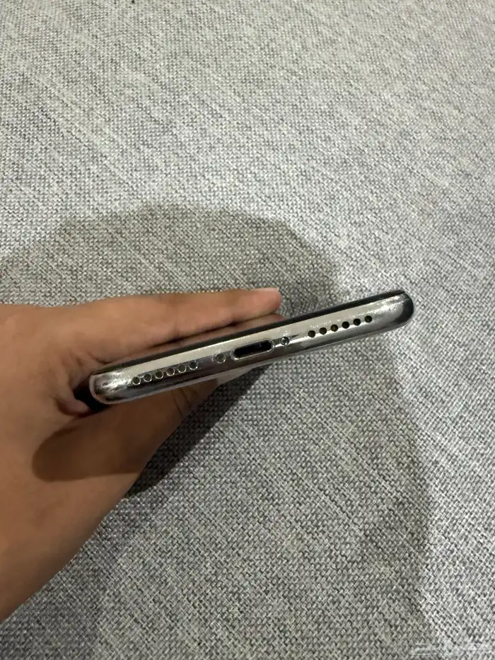 آيفون x 2
