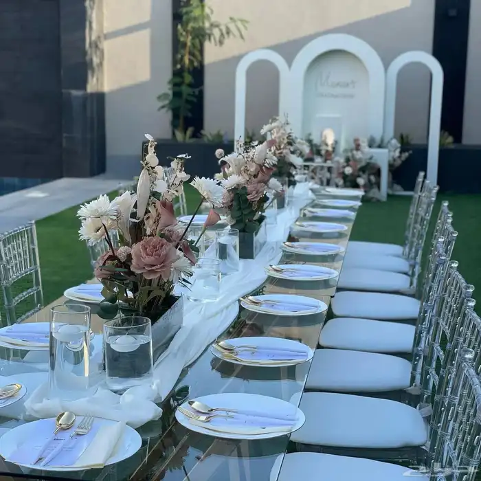 استندات تخرج. شرار حفلات 15